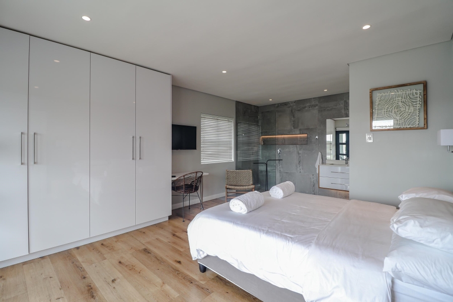 To Let 4 Bedroom Property for Rent in Walmer Eastern Cape
